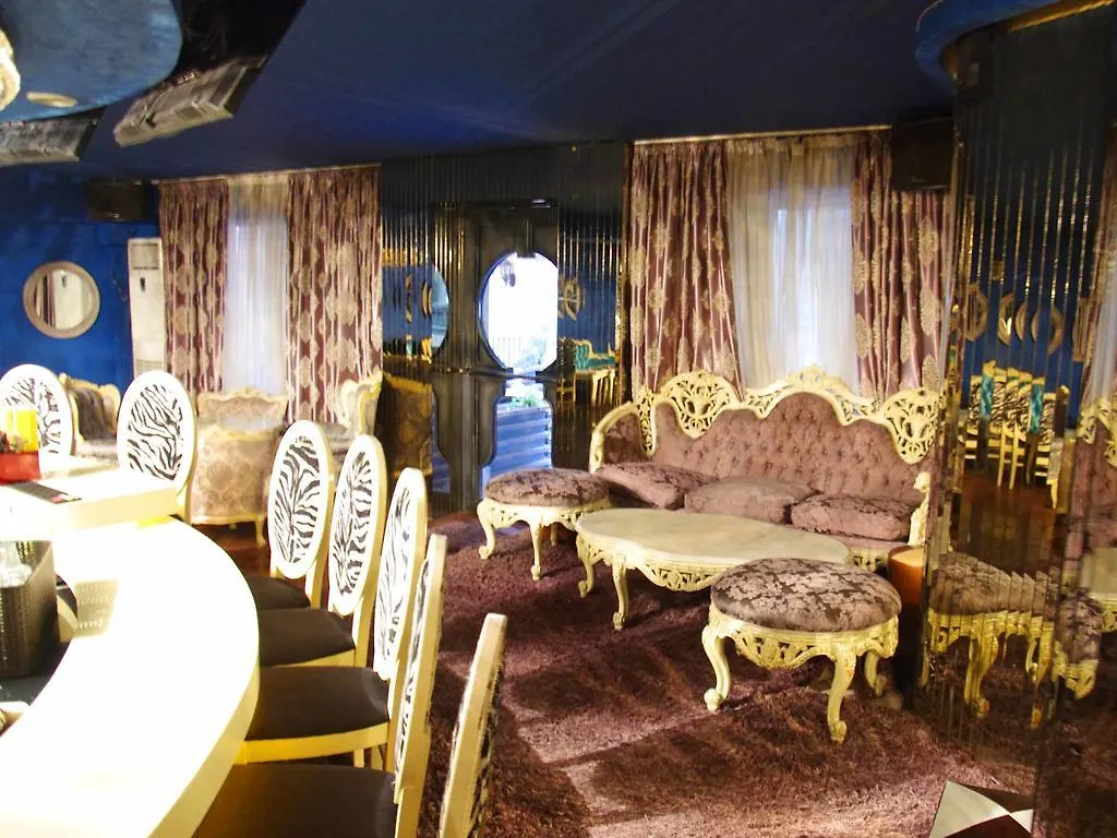 ***  King Edward Hotel Tbilissi Géorgie